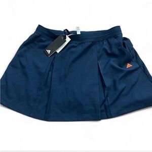 Adidas Dark Blue Golf Skirt NWT
Size Medium